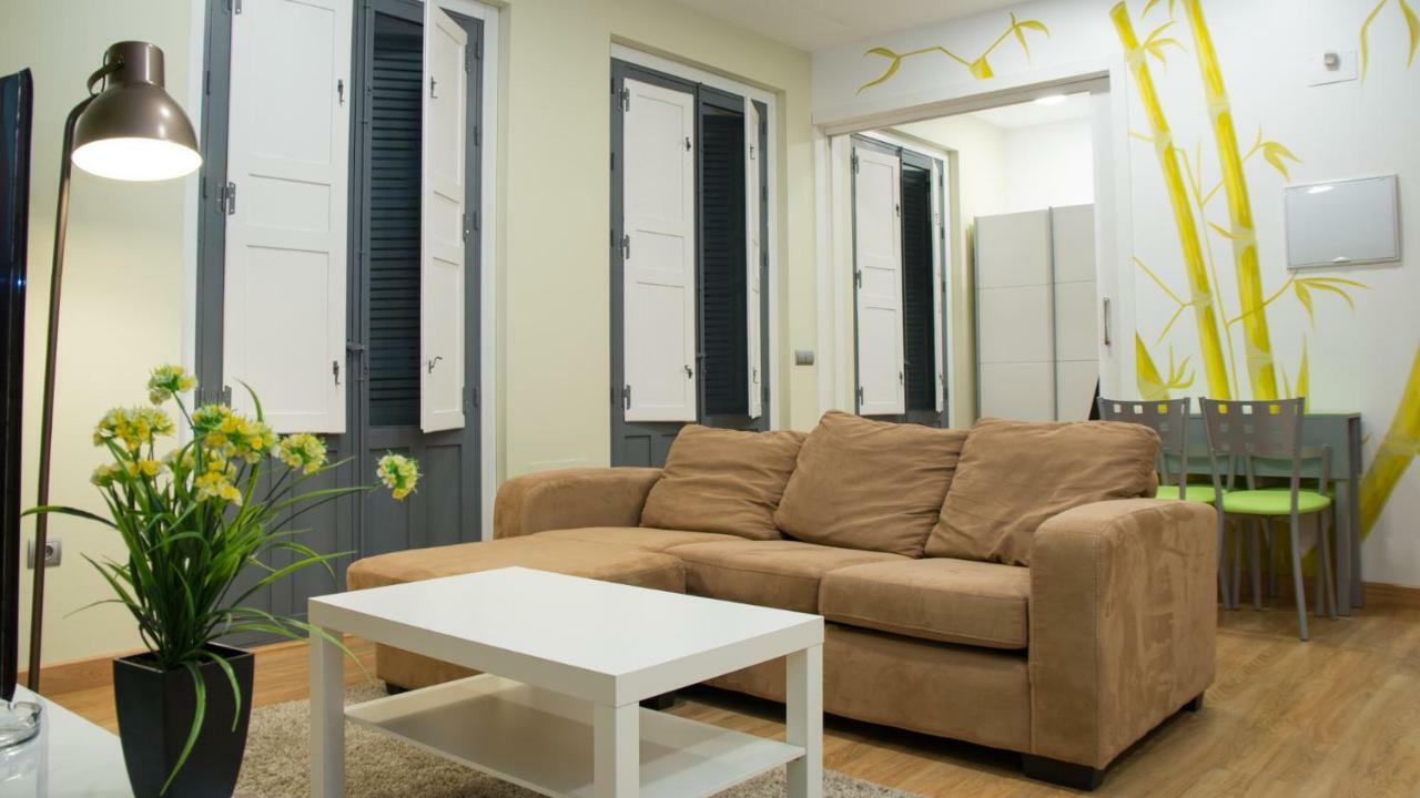 Apartamento Deluxe Zamora Bagian luar foto